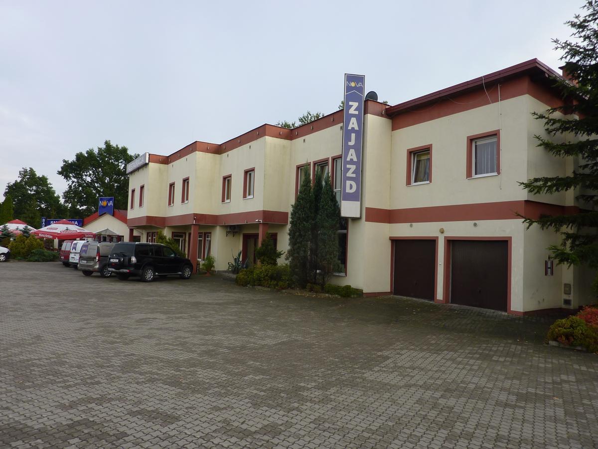 Restauracja - Hotel Nova Skepe Dış mekan fotoğraf